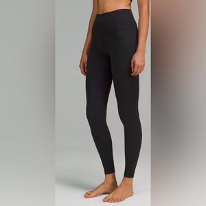 Lululemon Wunder Under High Rise Black Leggings (28”) Size 8 - Great condition!